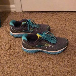 Brooks Ghost 9